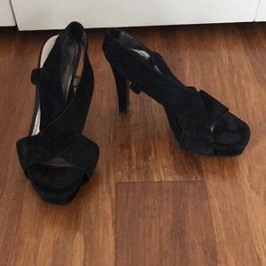Black Thick Trapped Nine West Heels